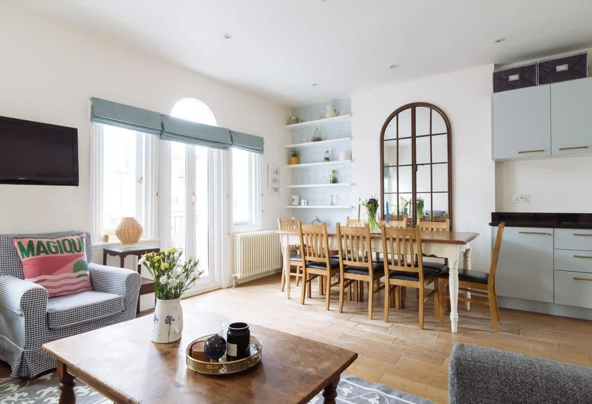Barons Court 3 Bed, 50 Meters From Queens Tennis Club Appartamento Londra